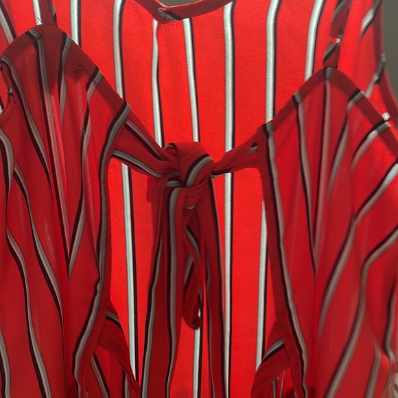 T•I•M•I•N•G Size small red tank ton, ties in the back, barely worn - Picture 5 of 7